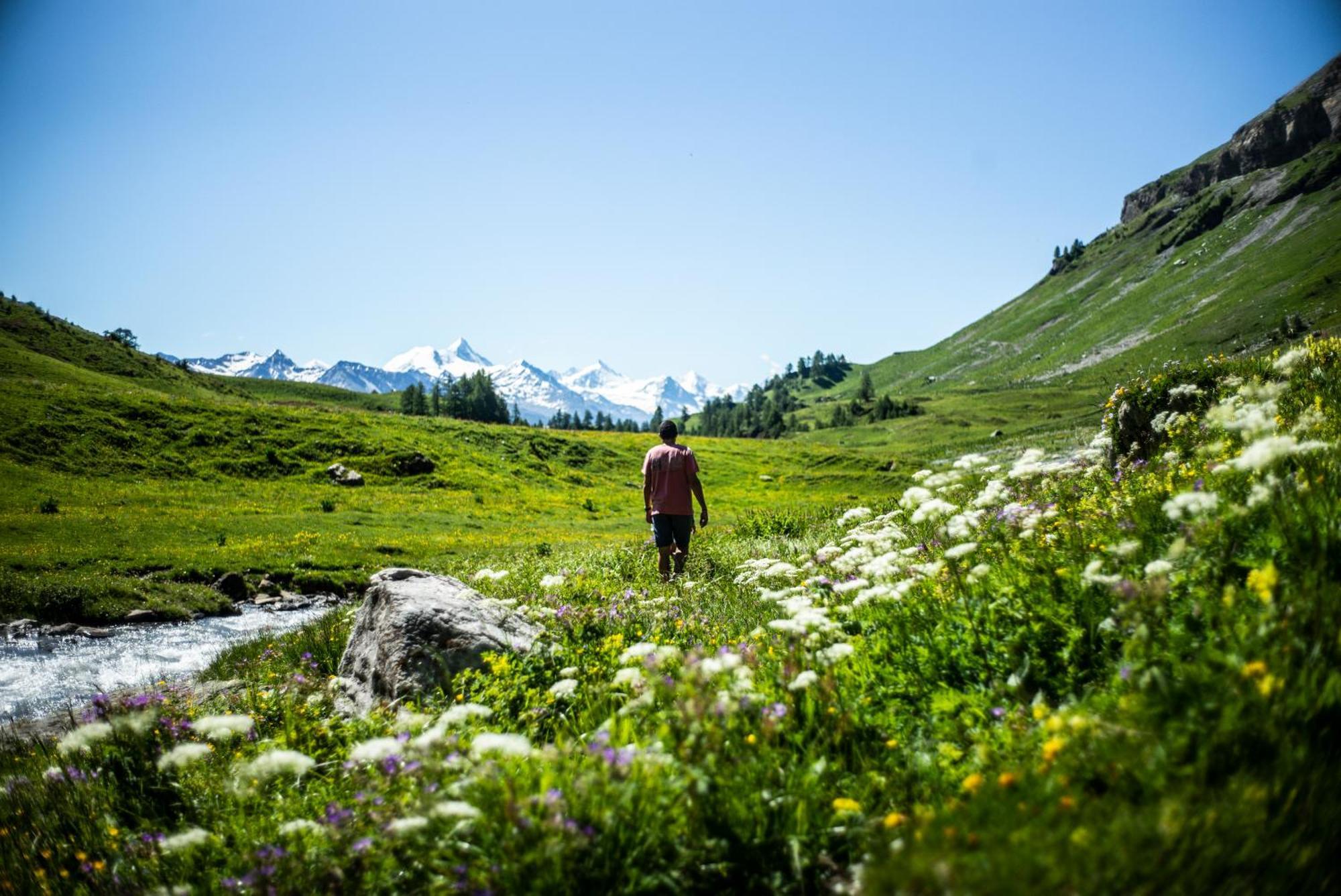 Crans Montana Suites Zewnętrze zdjęcie