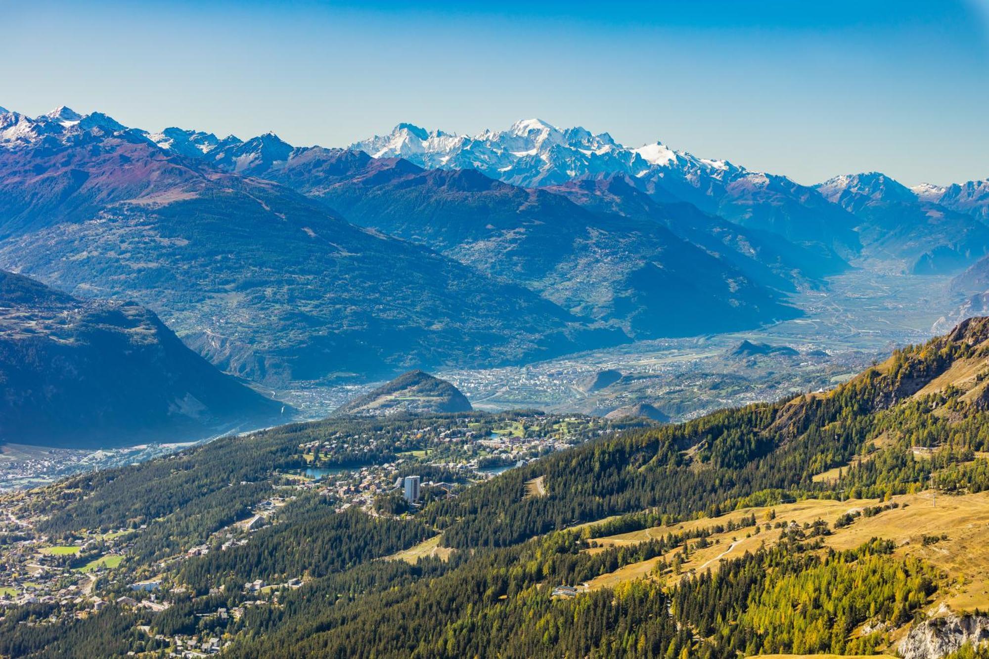 Crans Montana Suites Zewnętrze zdjęcie