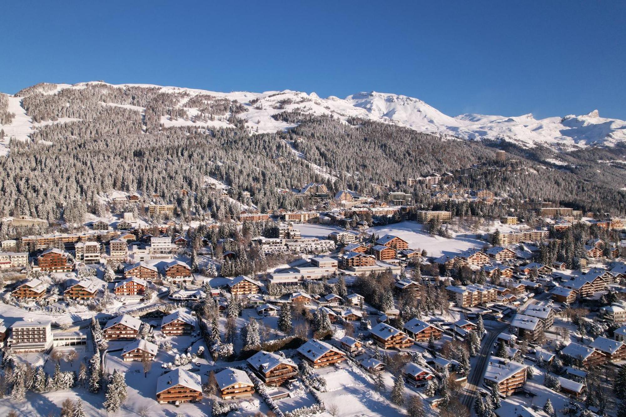 Crans Montana Suites Zewnętrze zdjęcie